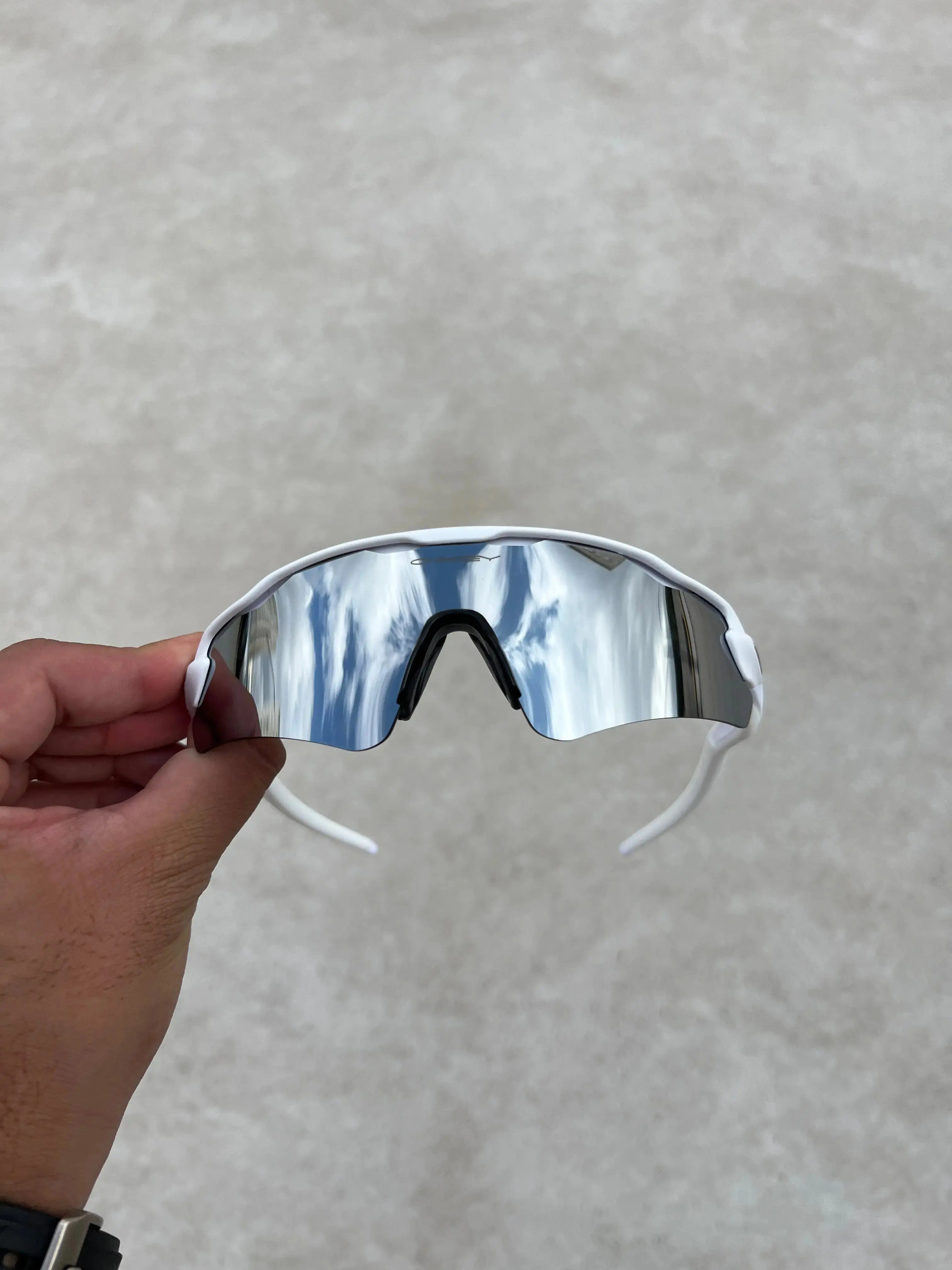 Óculos de Sol Radar Ev Branca Liquid Metal (2x1)