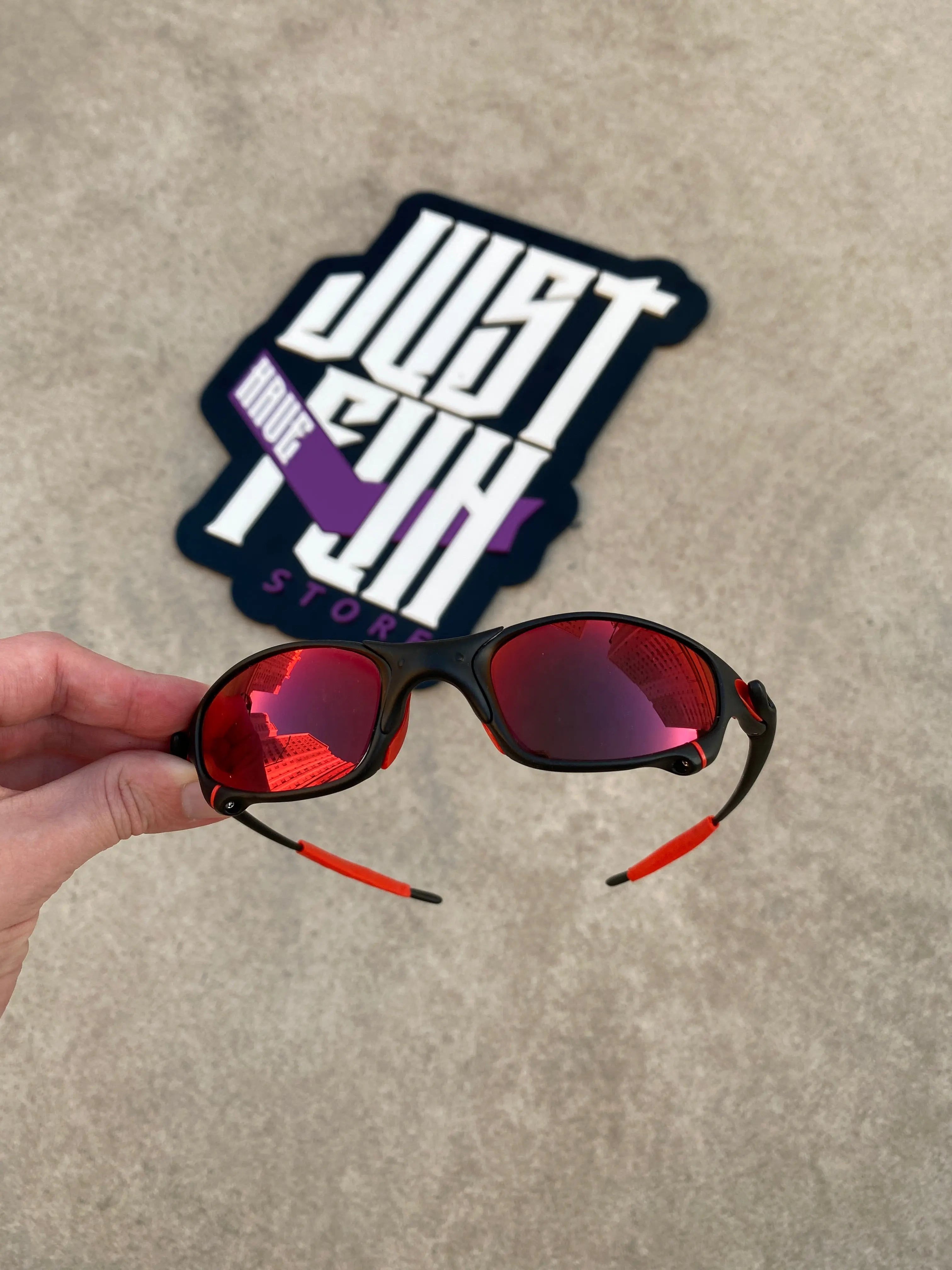 Juliet Premium Carbon Dark Ruby Kit Red