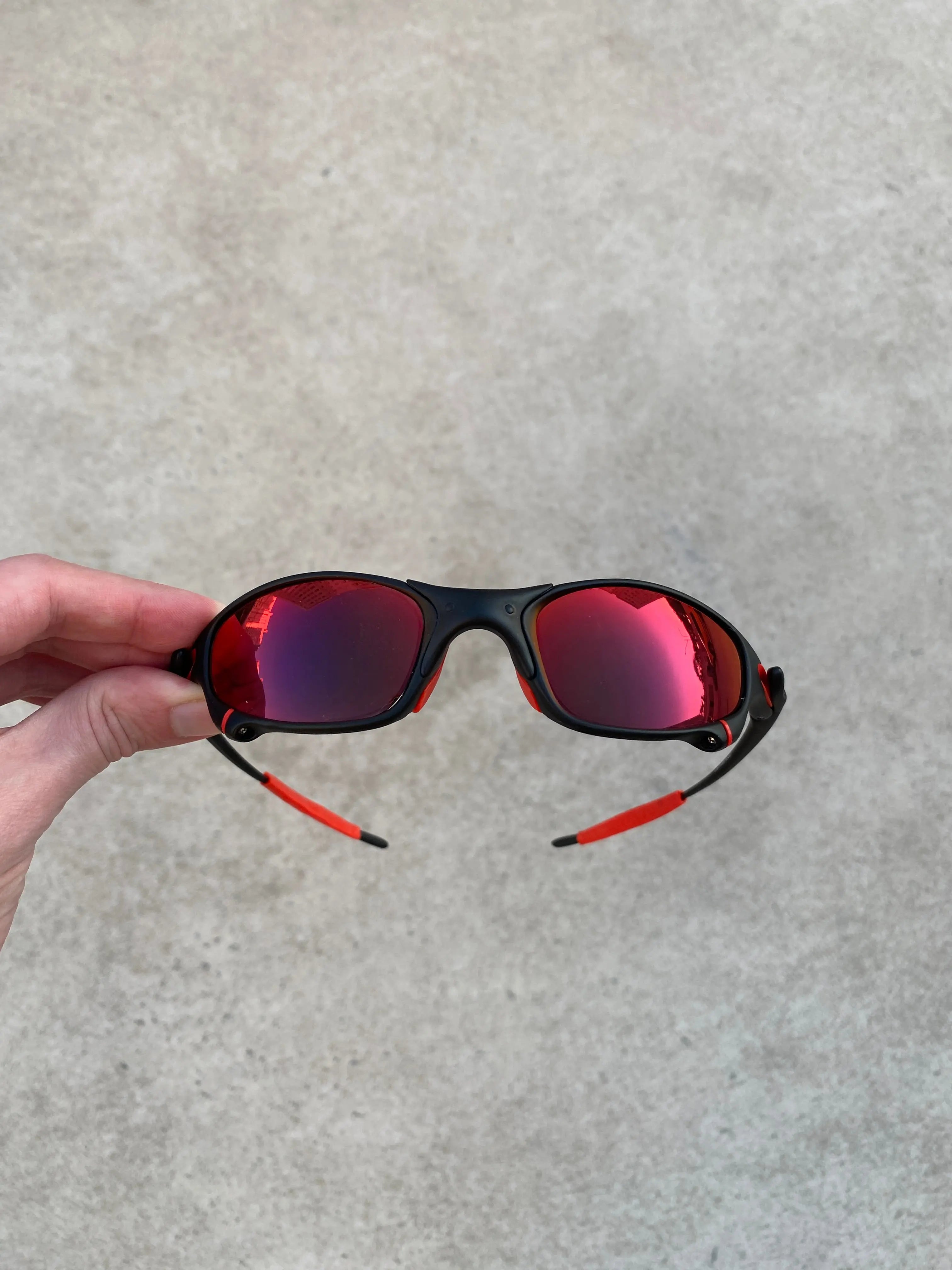 Juliet Premium Carbon Dark Ruby Kit Red