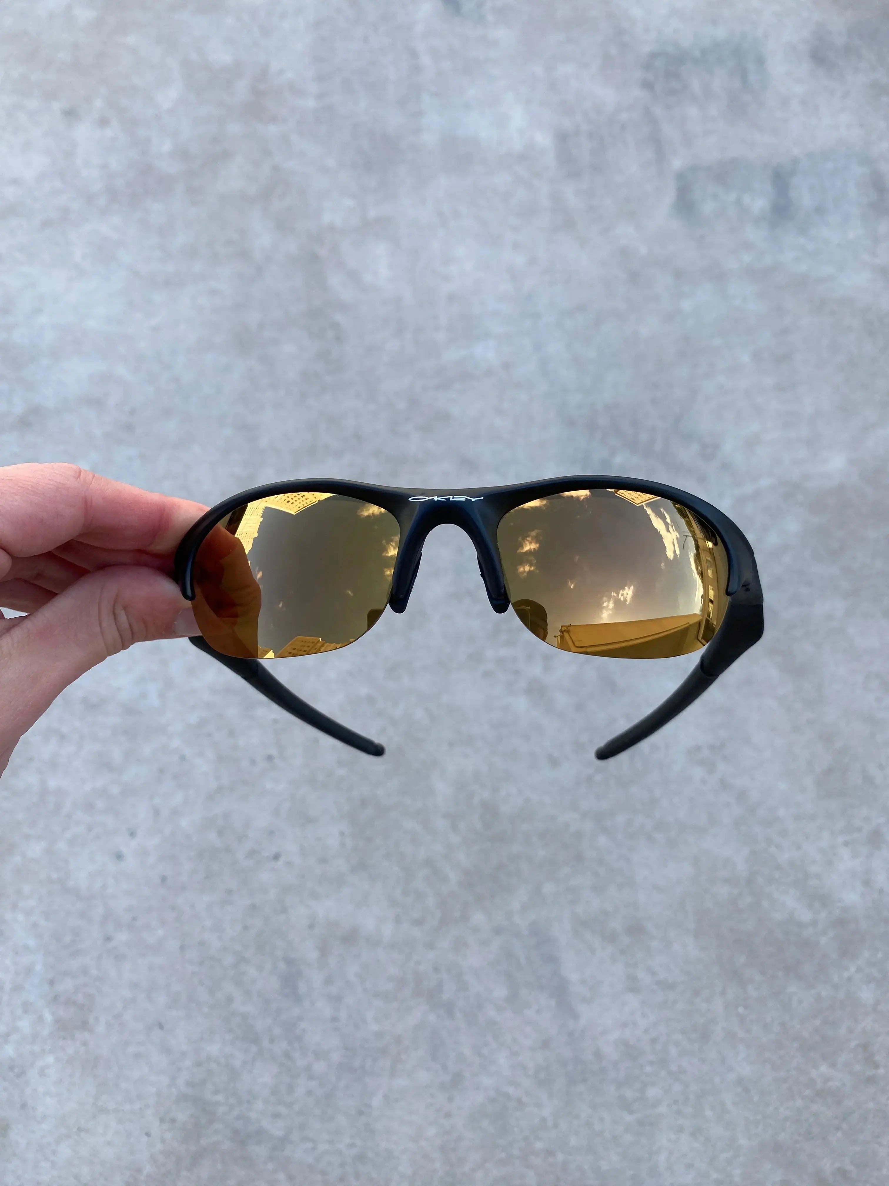 Half Jacket 1.0 Preta Gold Café + Brinde Surpresa (2X1)