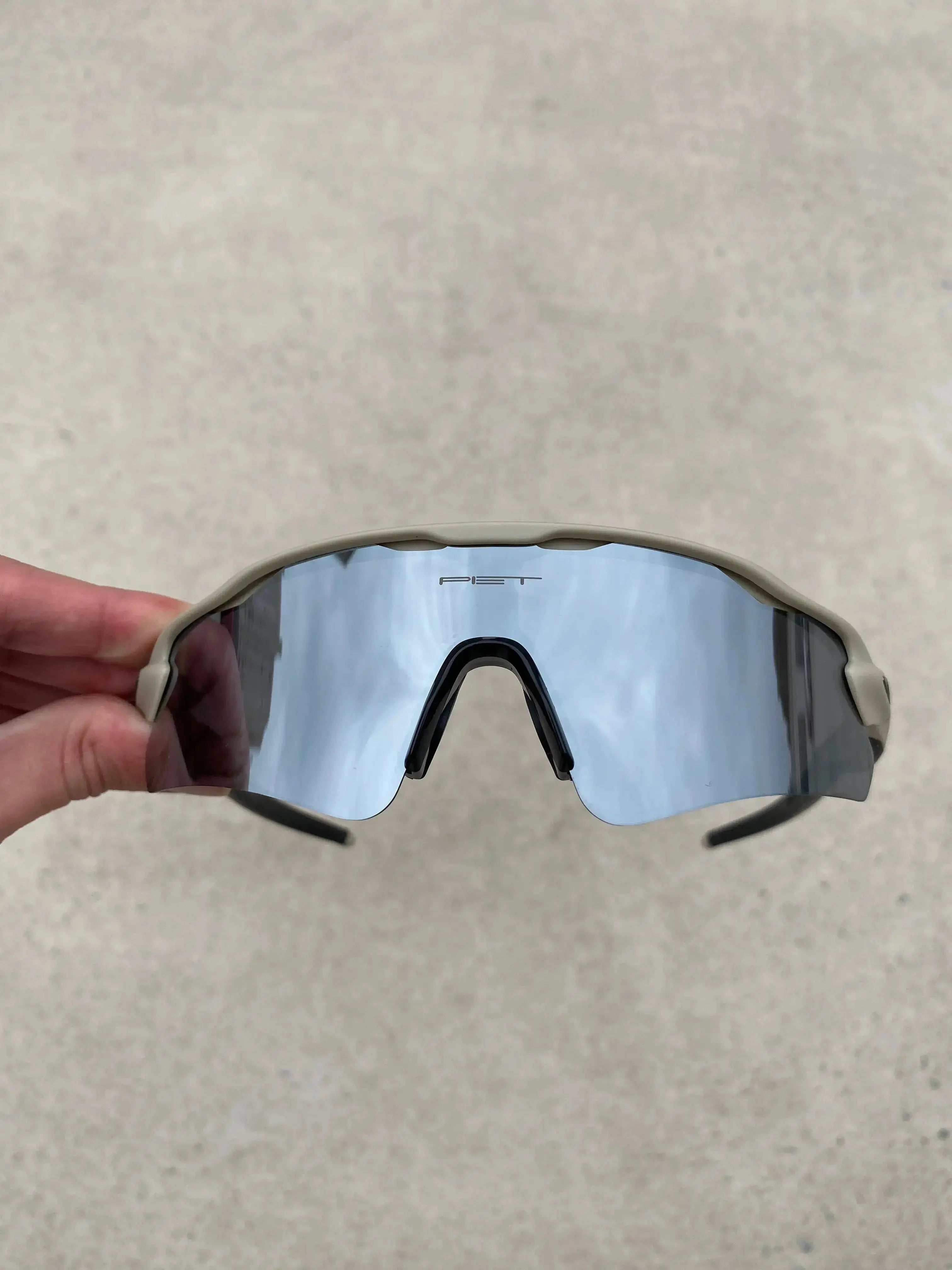 Óculos de Sol Radar Ev P. Matte Bone Liquid Metal