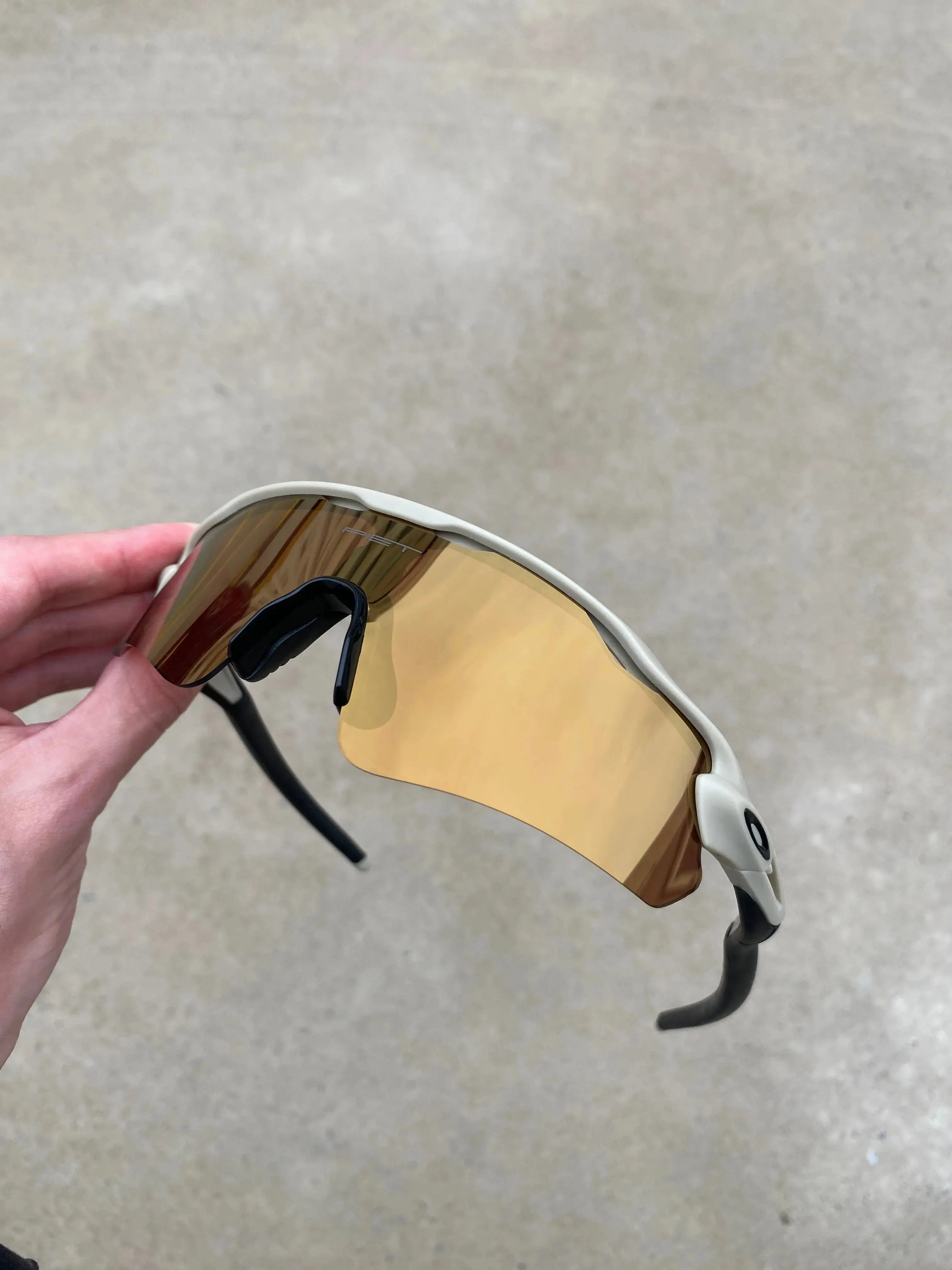 Óculos de Sol Radar Ev P. Matte Bone Gold Café(2x1)