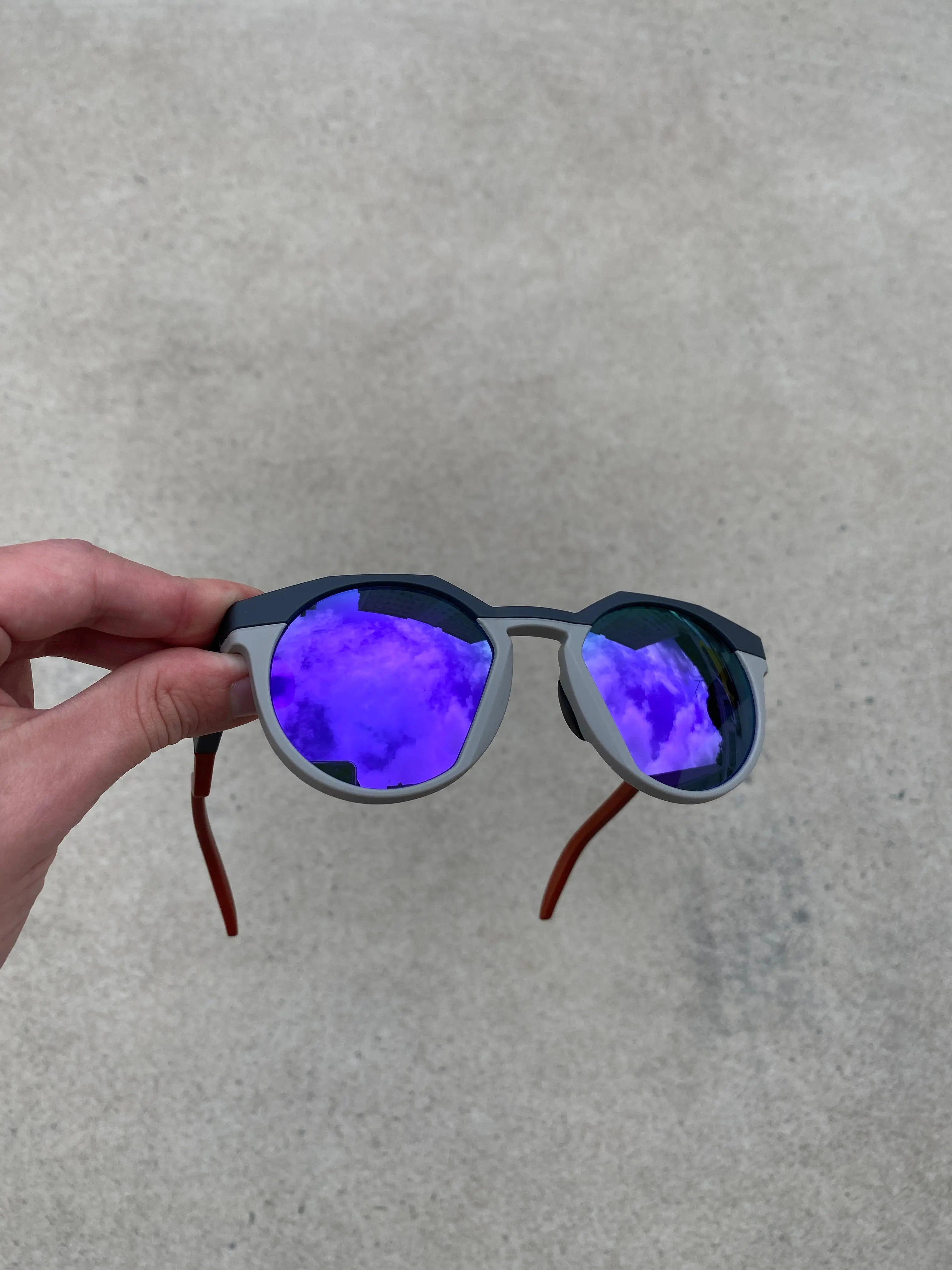 HSTN Matte Violet + Brinde Surpresa