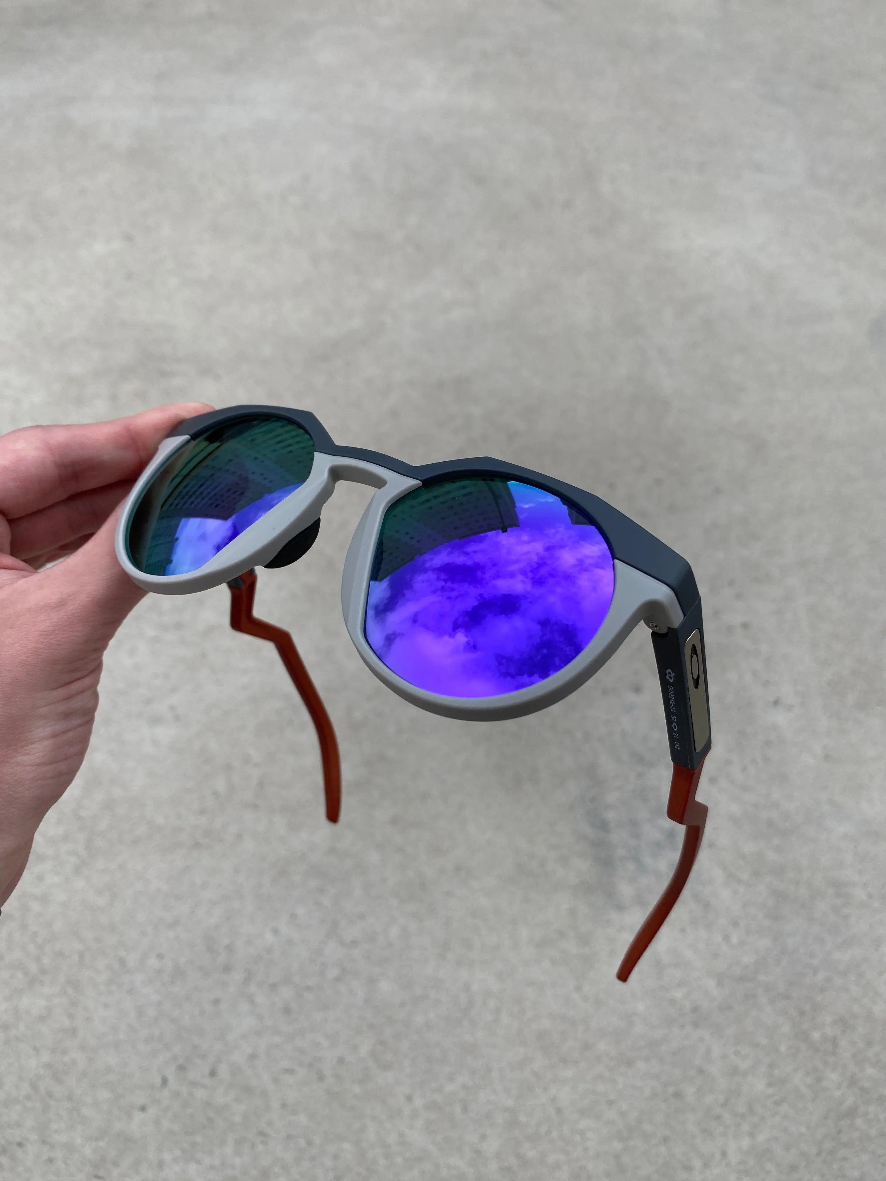 HSTN Matte Violet + Brinde Surpresa
