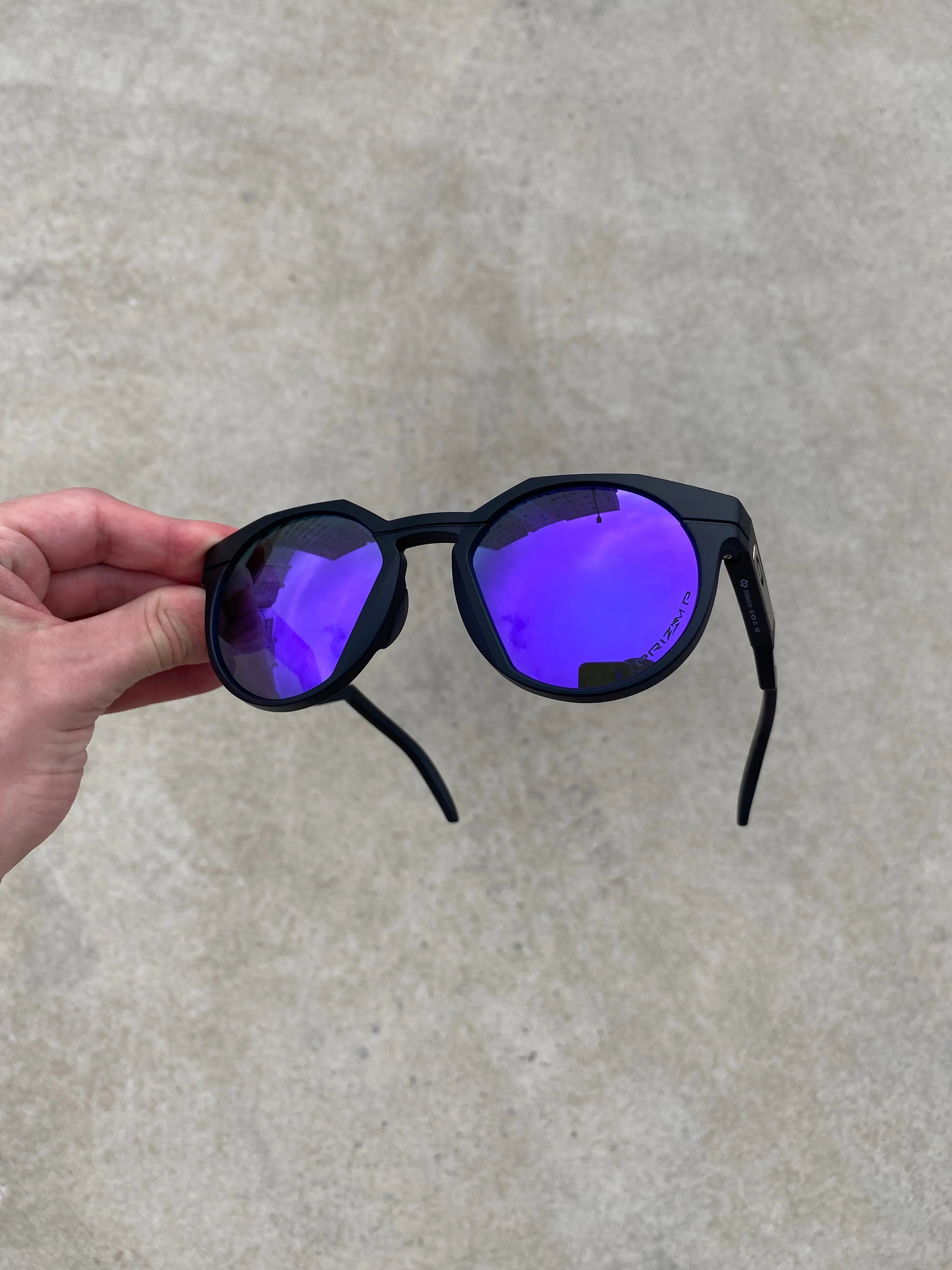 HSTN Black Violet + Brinde Surpresa (2X1)