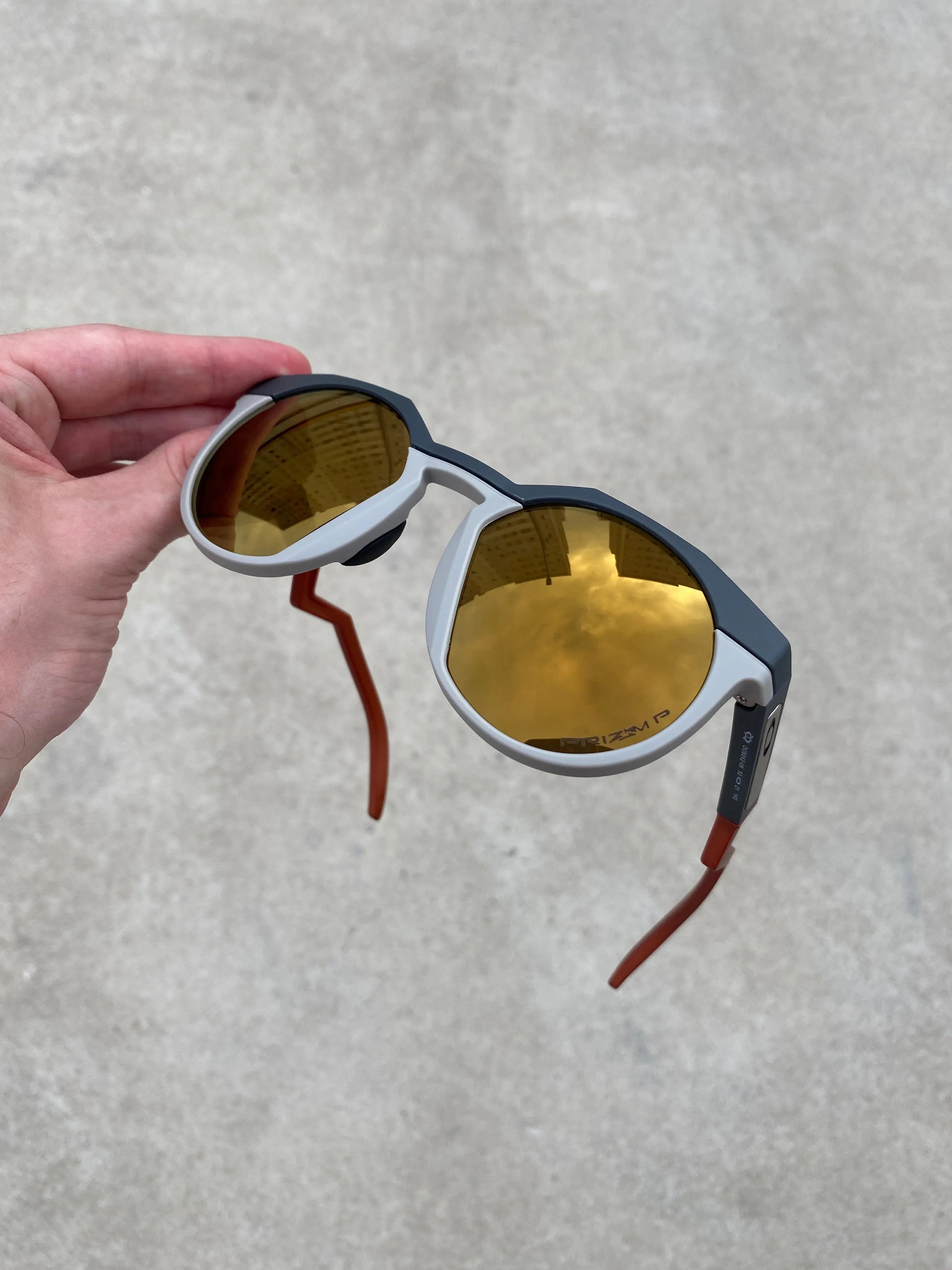 HSTN Matte Gold Café + Brinde Surpresa (2X1)