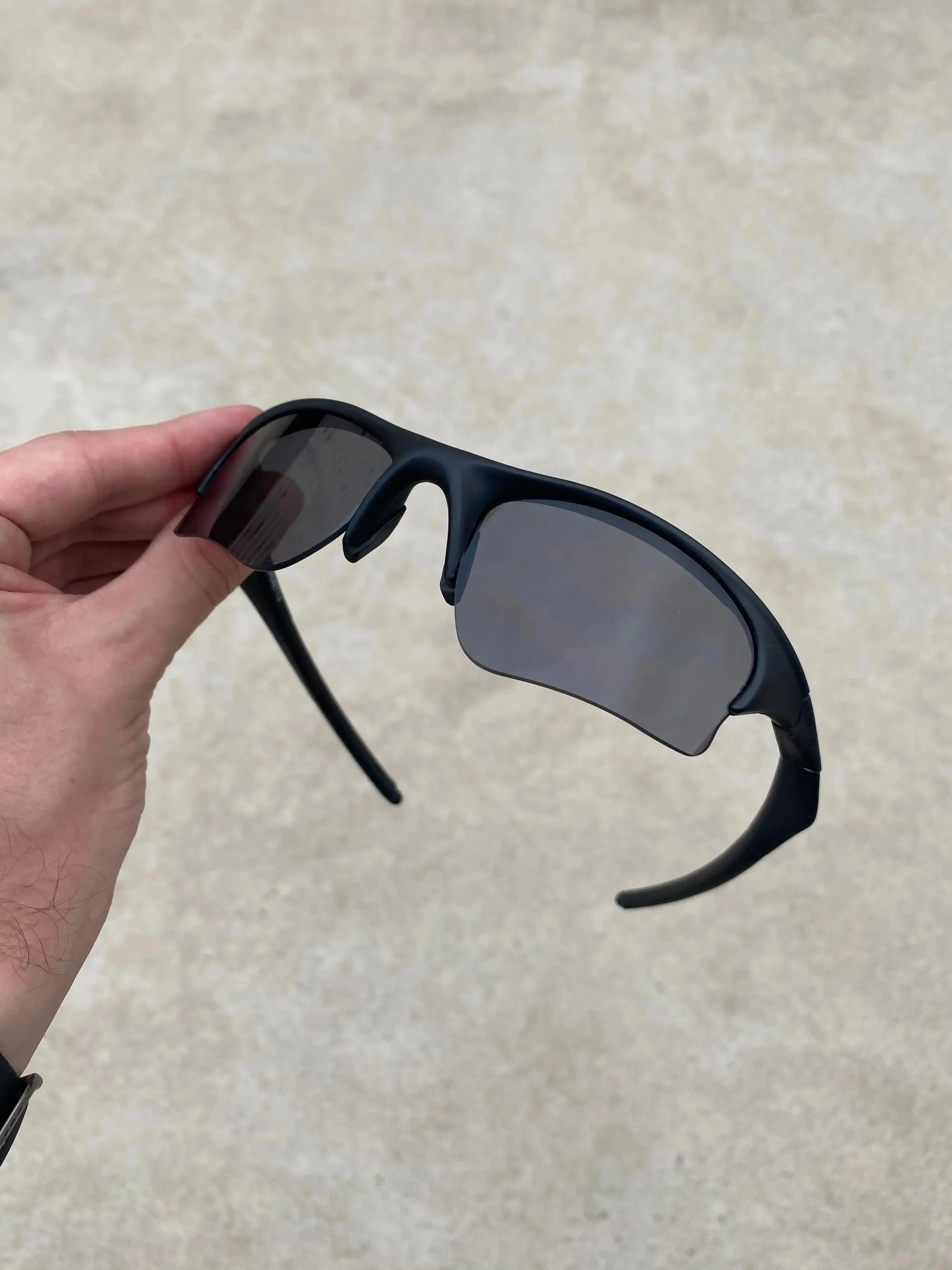 Half Jacket 1.0 Full Black + Brinde Surpresa