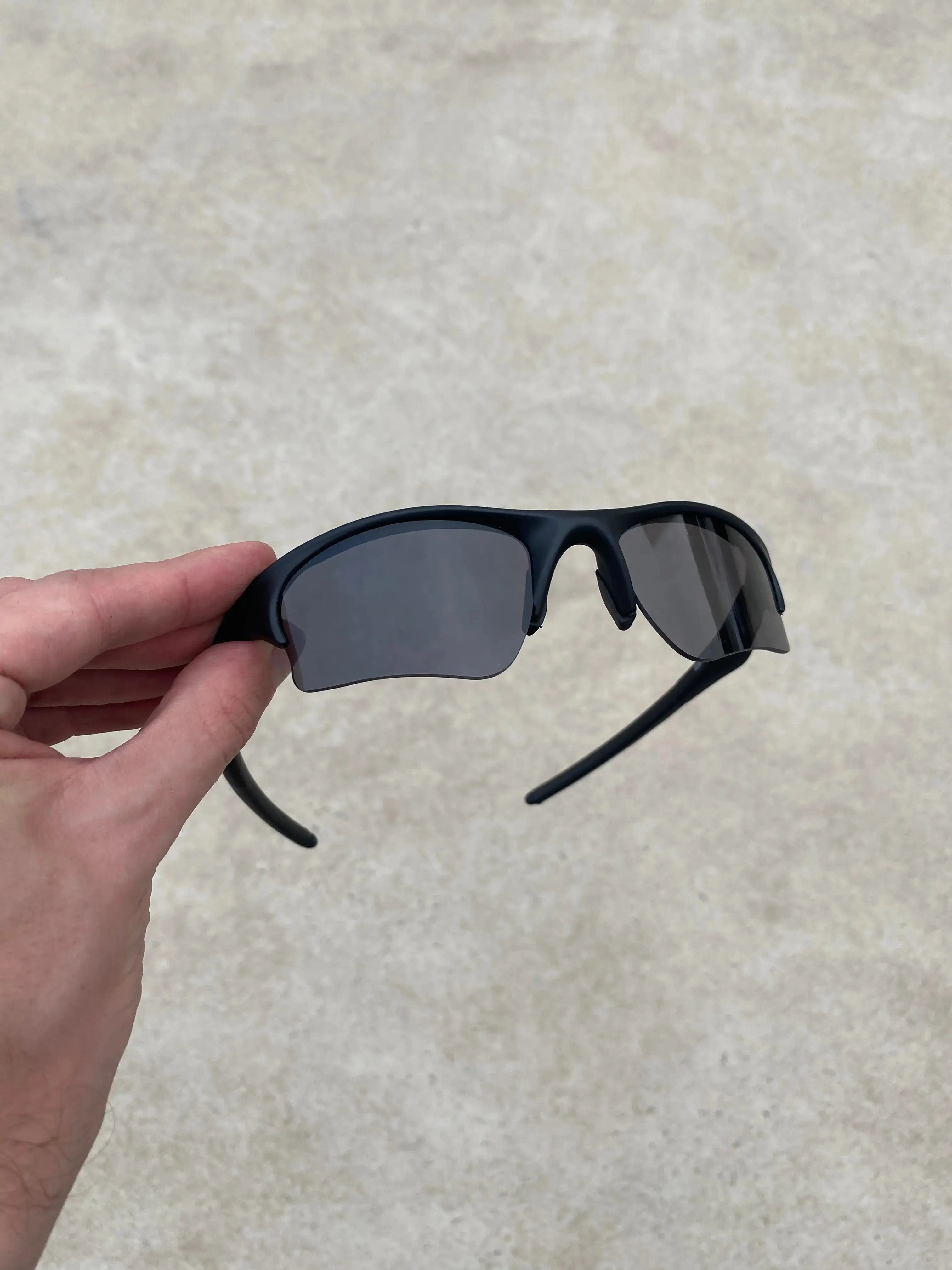 Half Jacket 1.0 Full Black + Brinde Surpresa