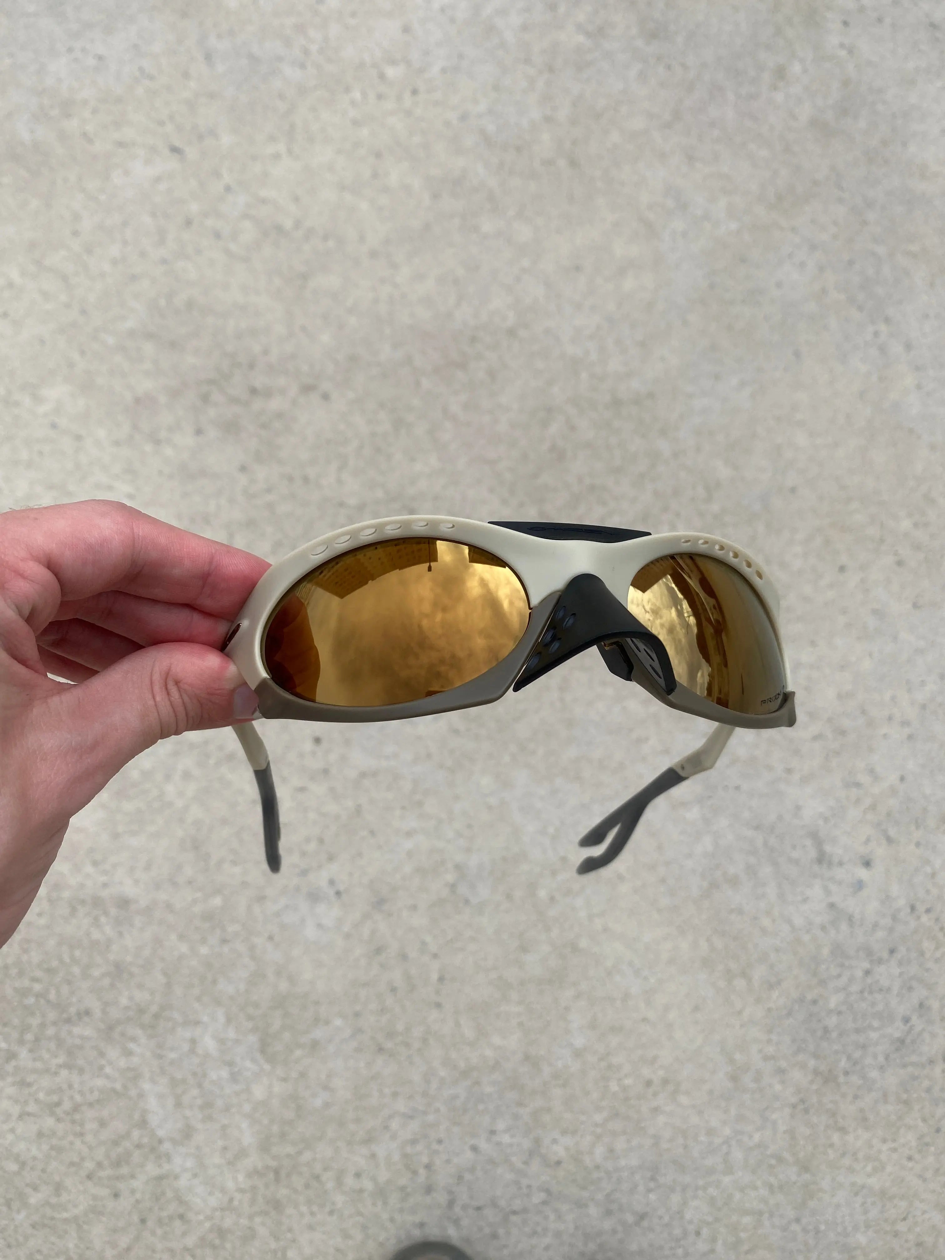Óculos de Sol Plantaris Matte Sand Gold Café