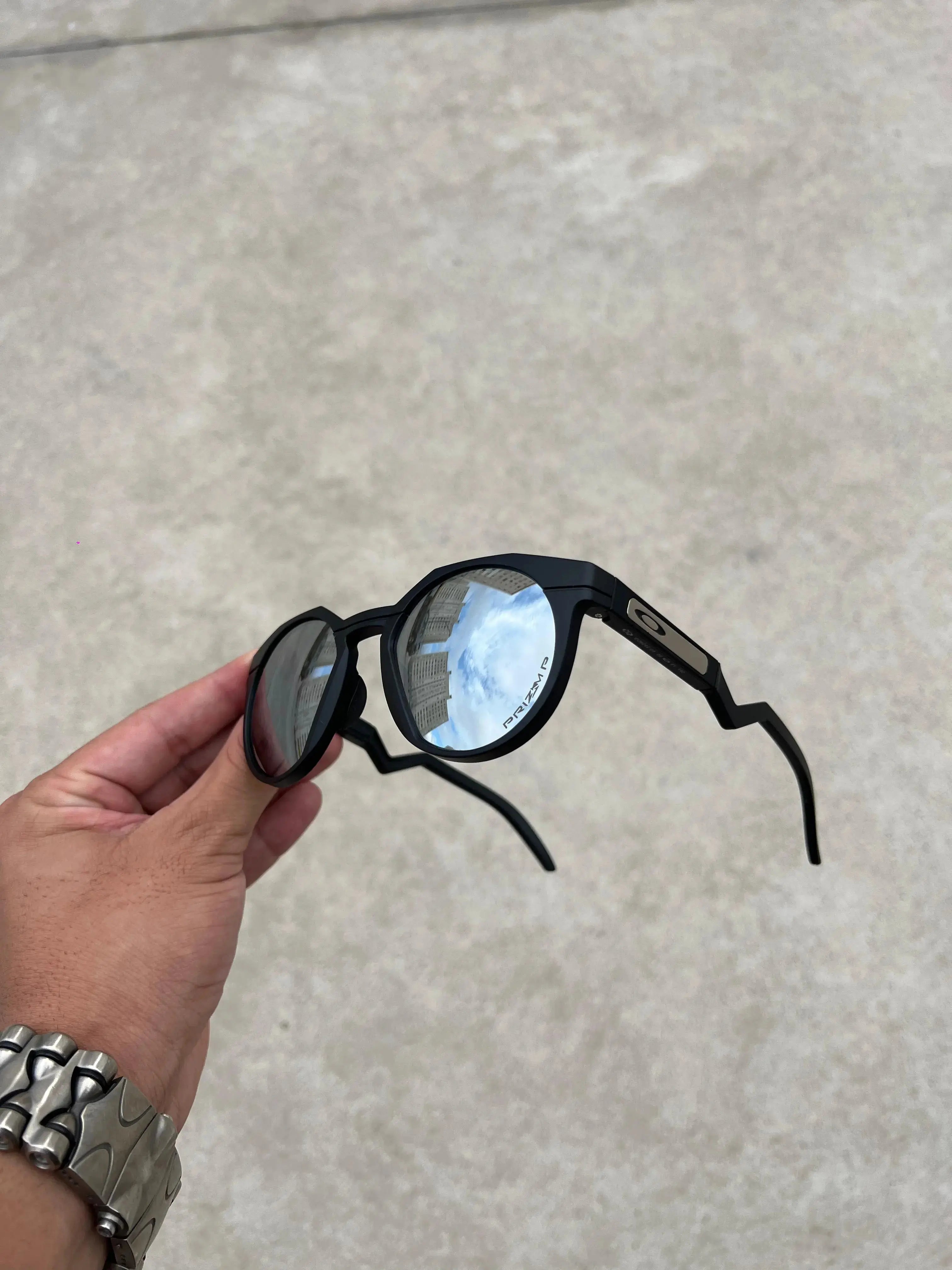 HSTN Black Liquid Metal + Brinde Surpresa (2X1)
