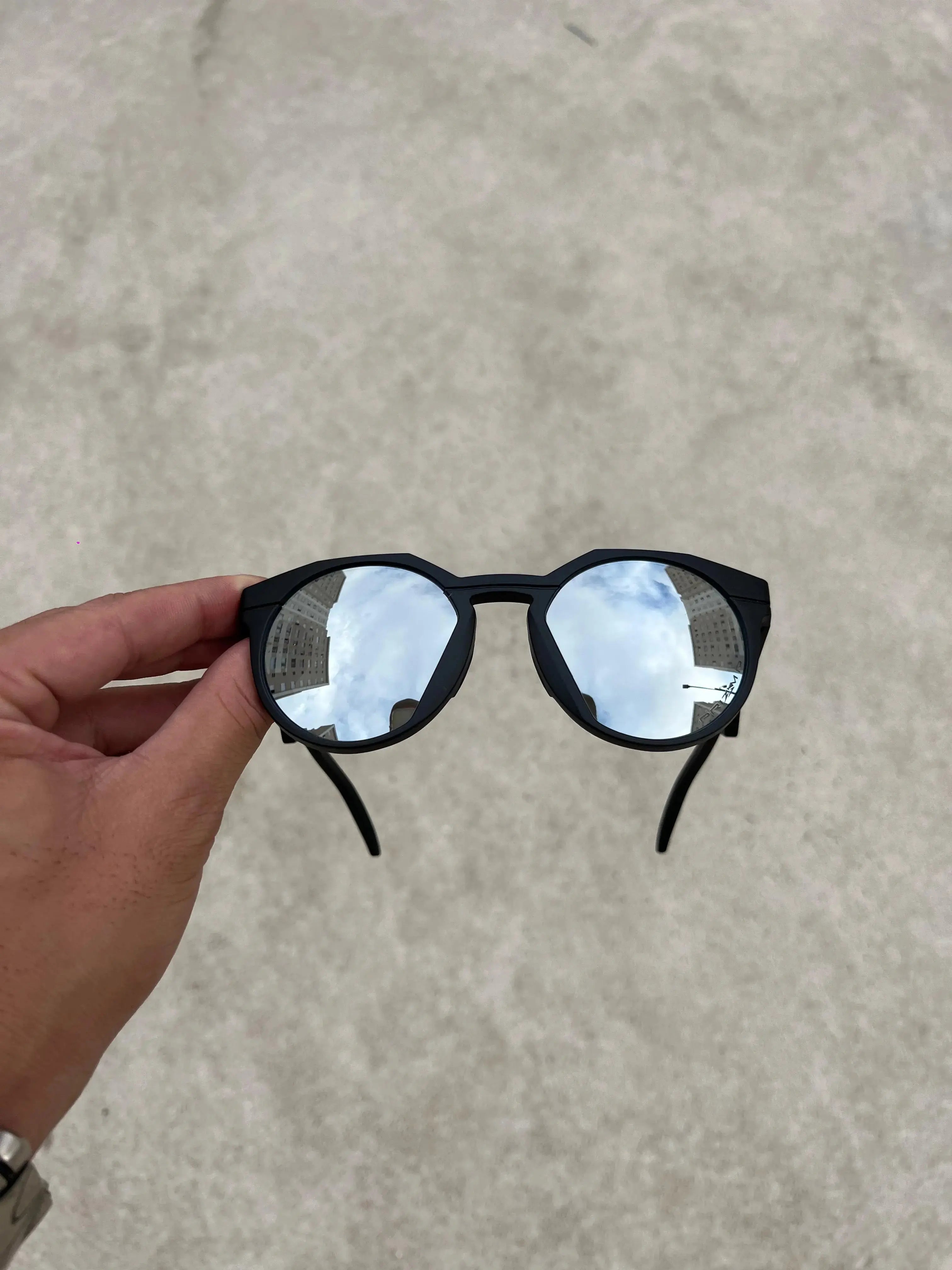 HSTN Black Liquid Metal + Brinde Surpresa (2X1)