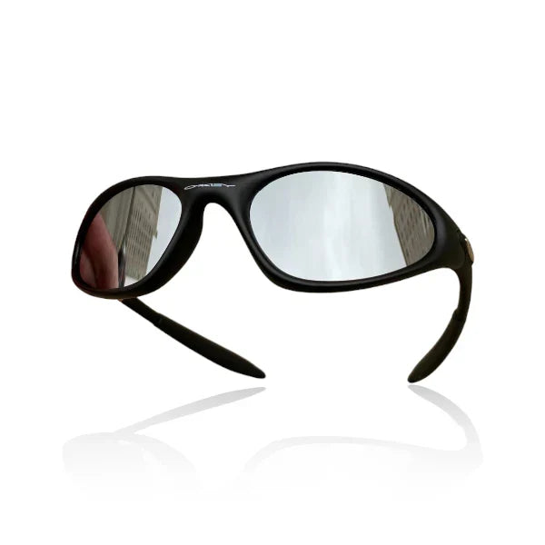 Minute Preta + Case - ÚLTIMAS UNIDADES