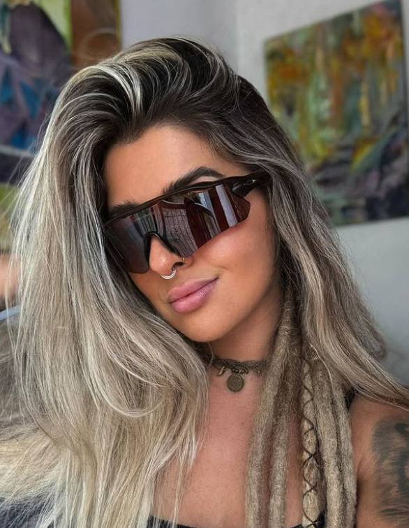 Cliente JHF — Bruna Schmitt