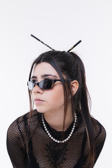 Cliente usando óculos 36