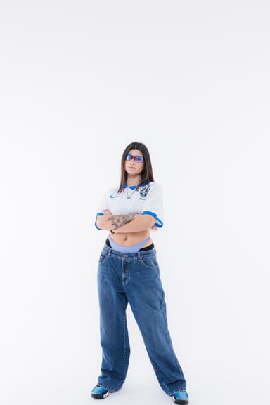 Cliente usando óculos 57
