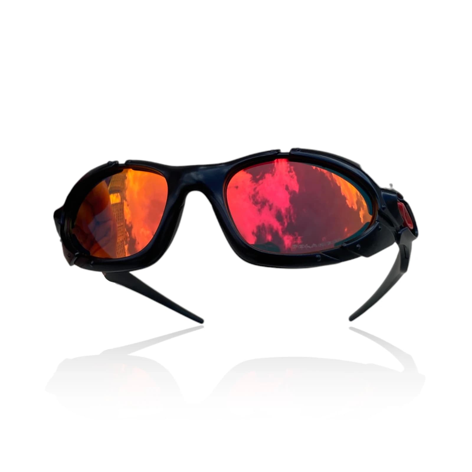 plate-preta-lente-ruby cover