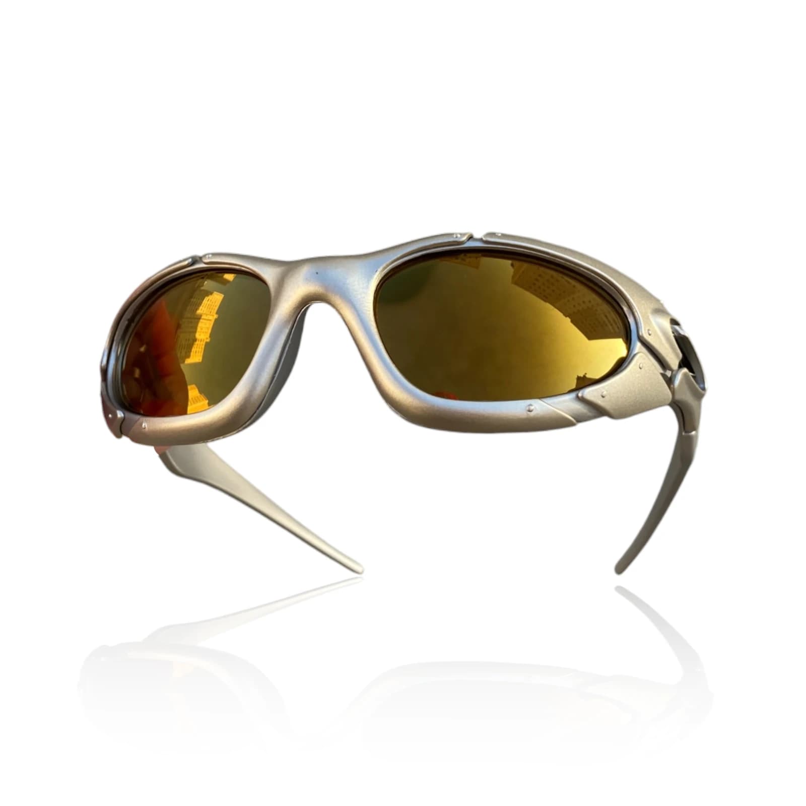 plate-bege-lente-gold-cafe 01