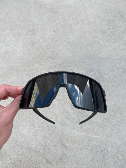 Sutro Full Black + Brinde Surpresa