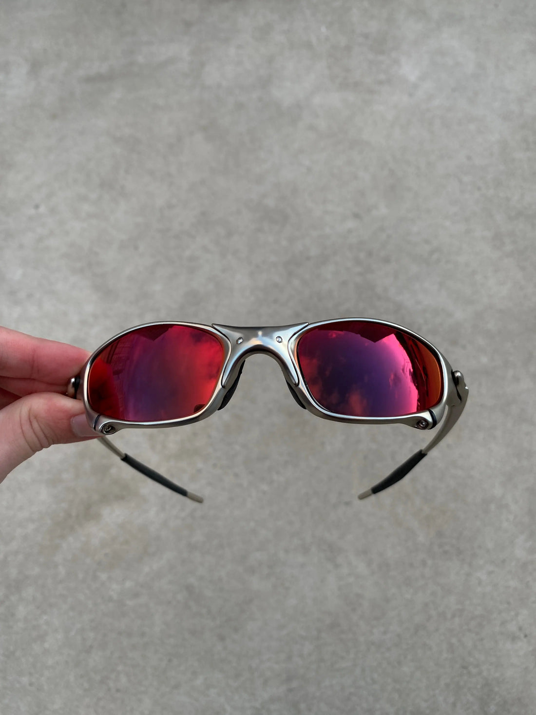Óculos de Sol Juliet Premium Plasma Dark Ruby