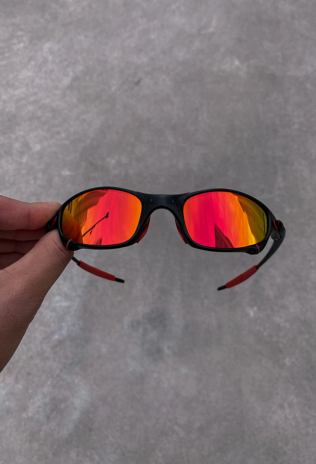 Óculos de Sol Juliet Carbon Ruby