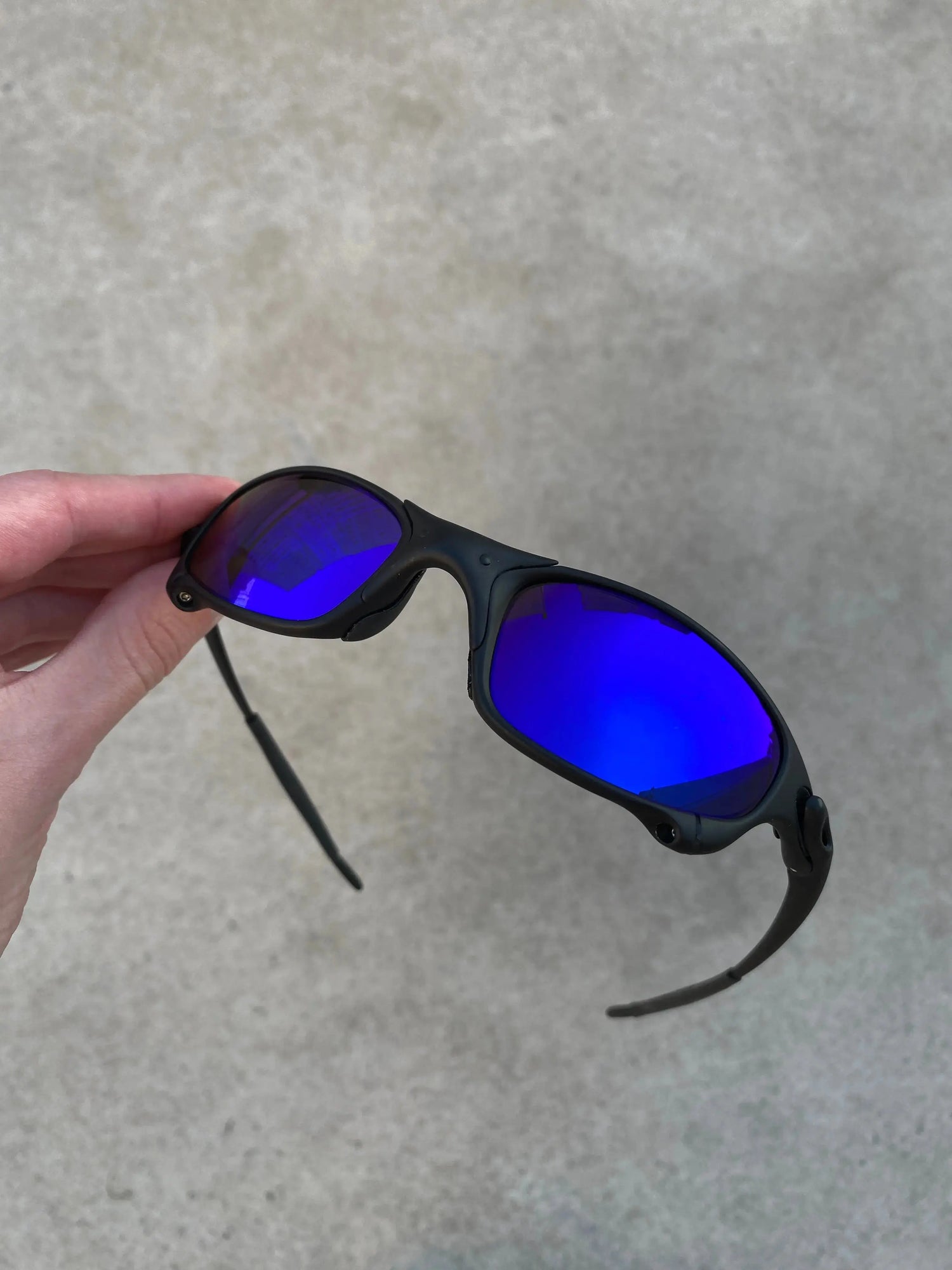 Óculos de Sol Juliet Premium Carbon Neon Blue