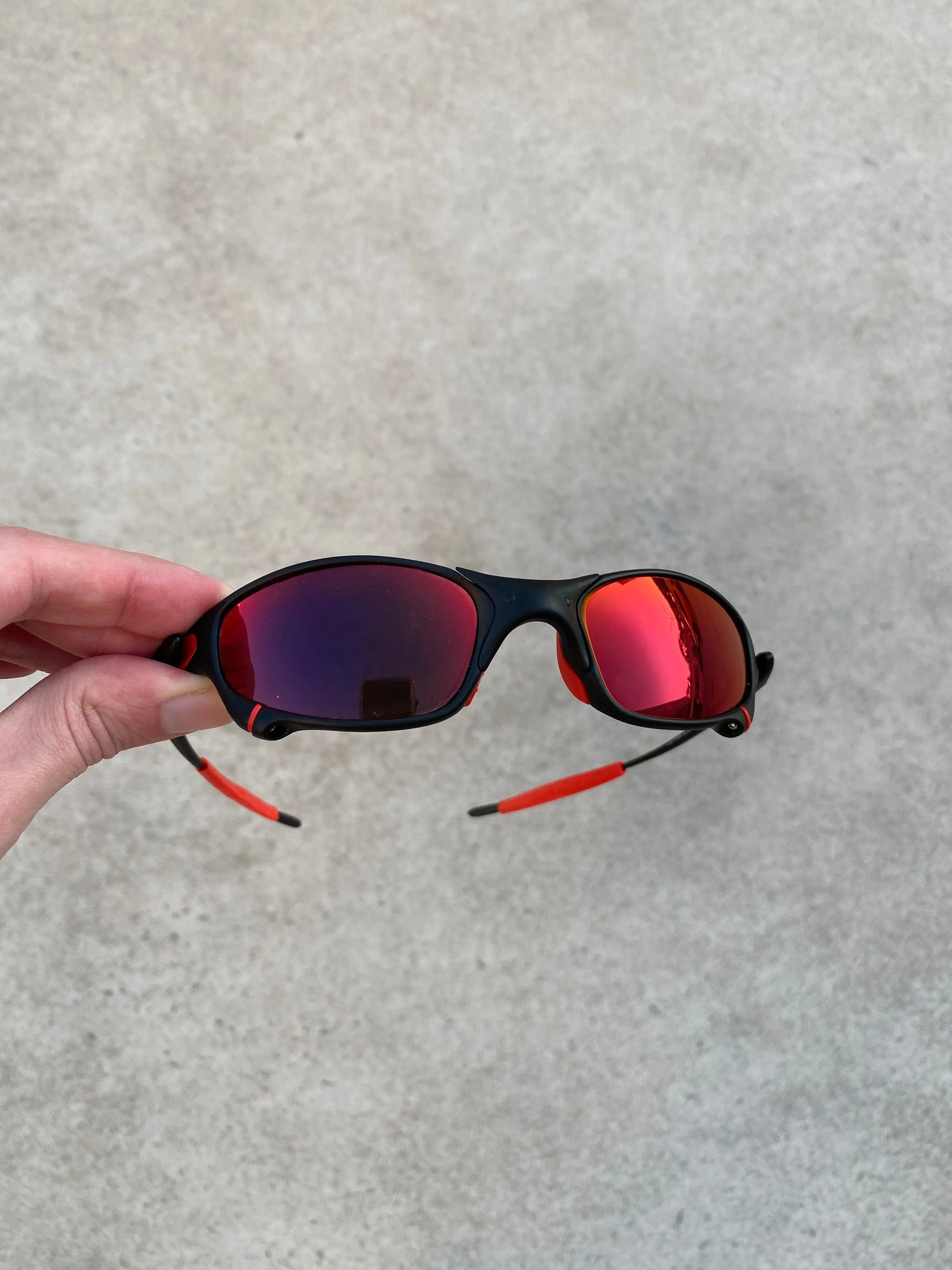 Juliet Premium Carbon Dark Ruby Kit Red