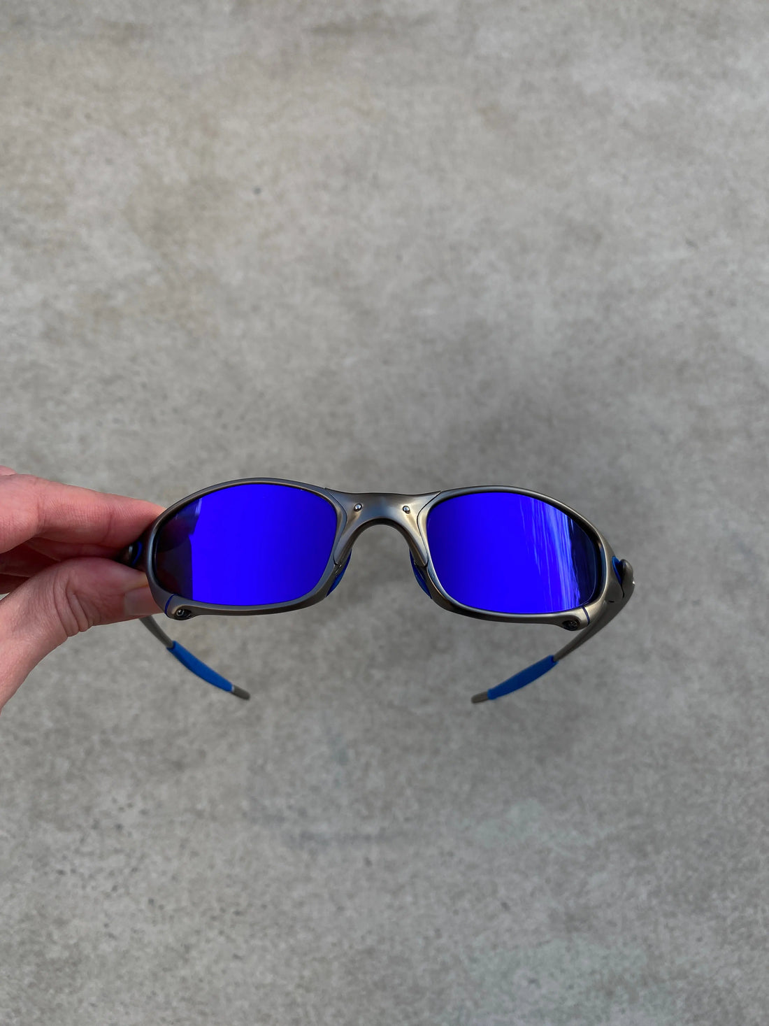 Óculos de Sol Juliet Plasma Neon Blue - SALE