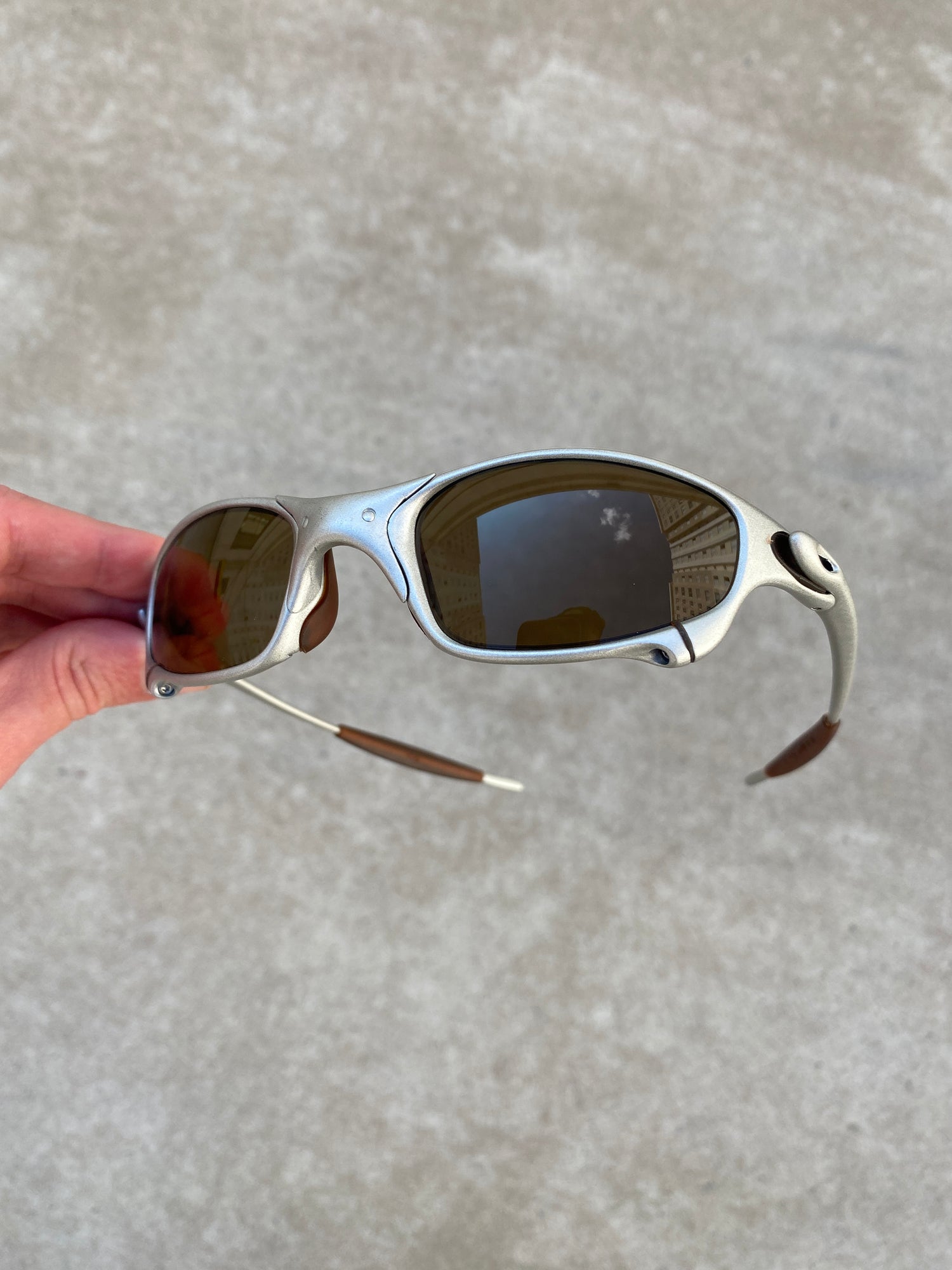Óculos de Sol Juliet Premium Titanium VR28